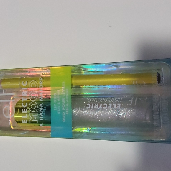 Elf makeup bundle set - Picture 4 of 7